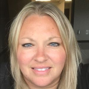 Meet your Posher, Libby